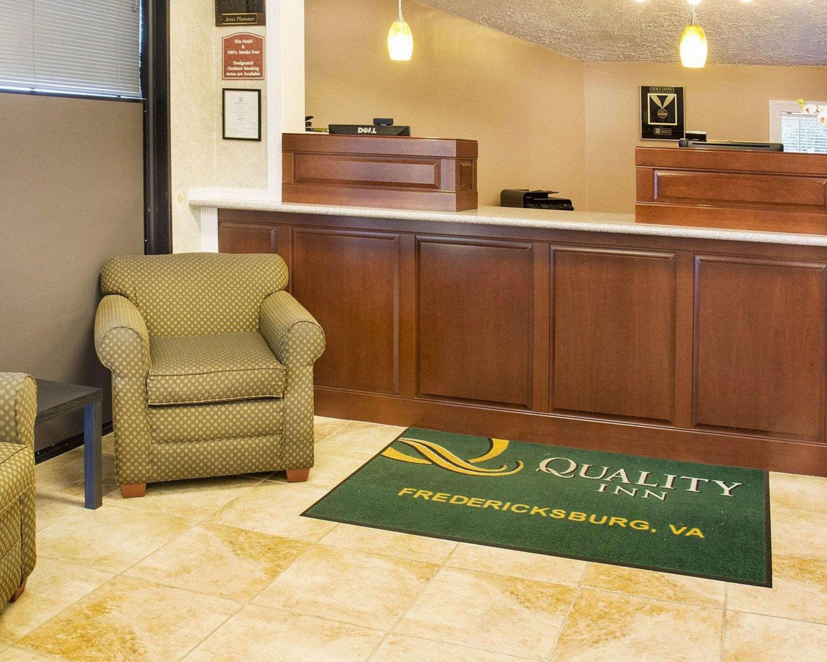 Quality Inn Fredericksburg Near Historic Downtown Buitenkant foto