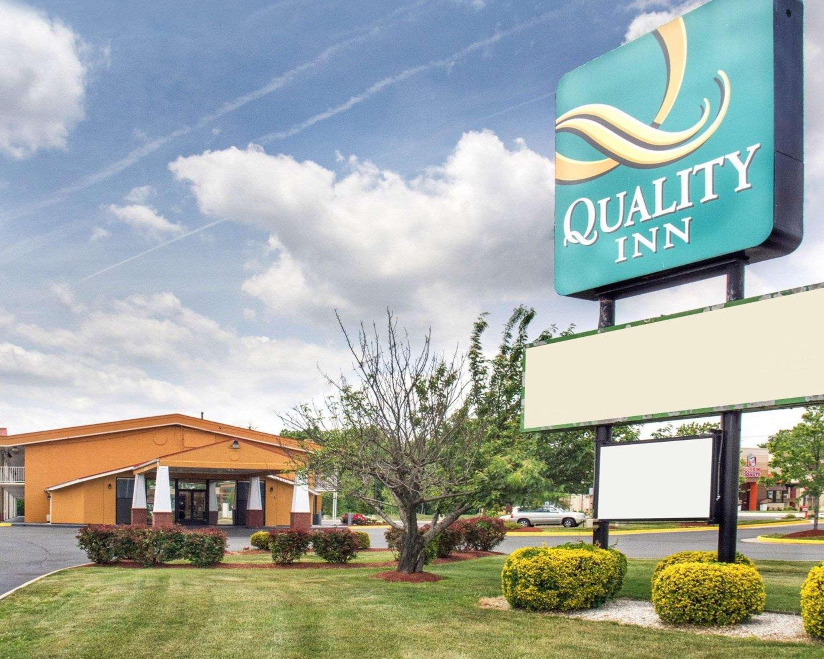 Quality Inn Fredericksburg Near Historic Downtown Buitenkant foto